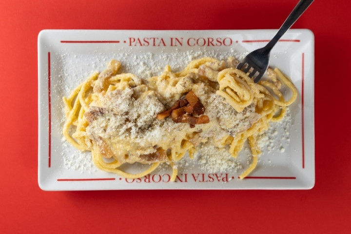 Glutenfreie Carbonara in Rom: wo man sie mit separater Küche für Zöliakie essen kann